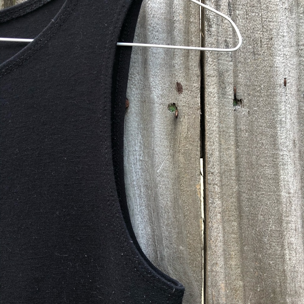 GIRL’S SLEEVELESS TOP. - Picture 4 of 11